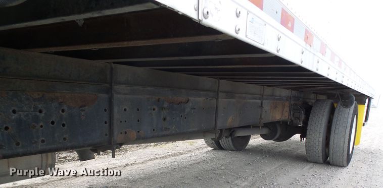 image for item DG5651 2003 International 4300 box truck