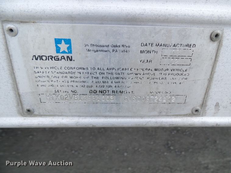 image for item DG5651 2003 International 4300 box truck