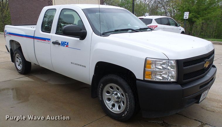 image for item DG5658 2012 Chevrolet Silverado 1500  Ext. Cab pickup truck