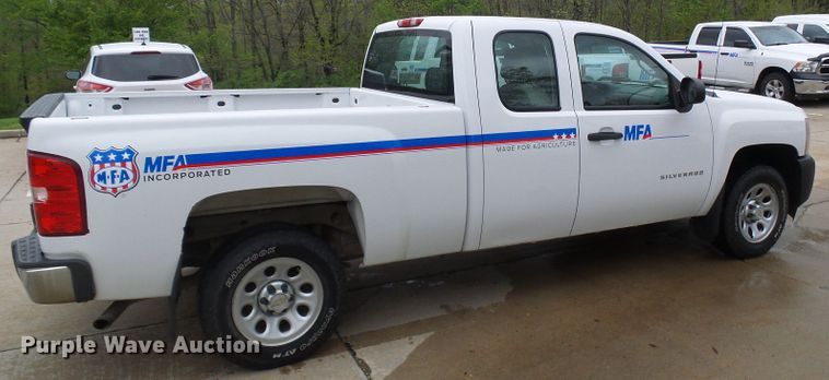 image for item DG5658 2012 Chevrolet Silverado 1500  Ext. Cab pickup truck