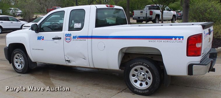 image for item DG5658 2012 Chevrolet Silverado 1500  Ext. Cab pickup truck