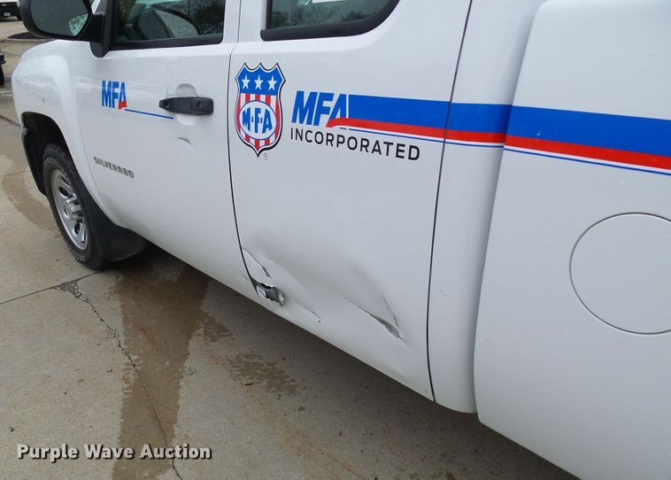 image for item DG5658 2012 Chevrolet Silverado 1500  Ext. Cab pickup truck