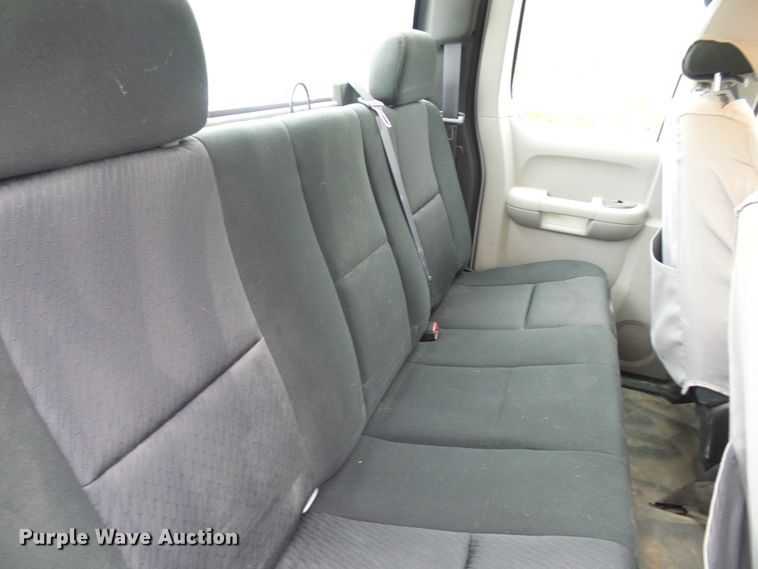 image for item DG5658 2012 Chevrolet Silverado 1500  Ext. Cab pickup truck