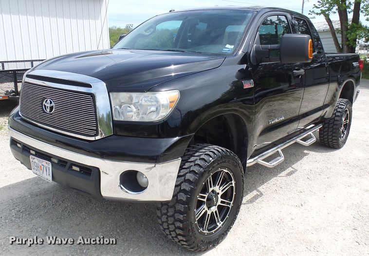 image for item DG5664 2010 Toyota Tundra  Double Cab pickup truck