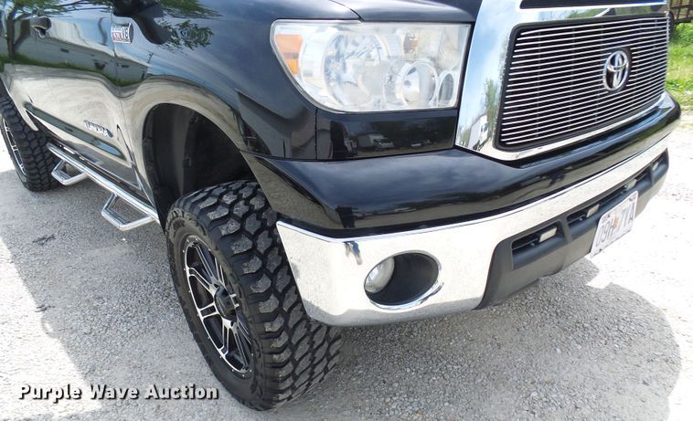 image for item DG5664 2010 Toyota Tundra  Double Cab pickup truck