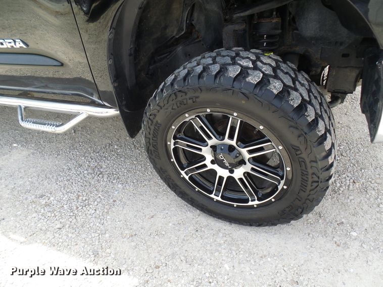 image for item DG5664 2010 Toyota Tundra  Double Cab pickup truck