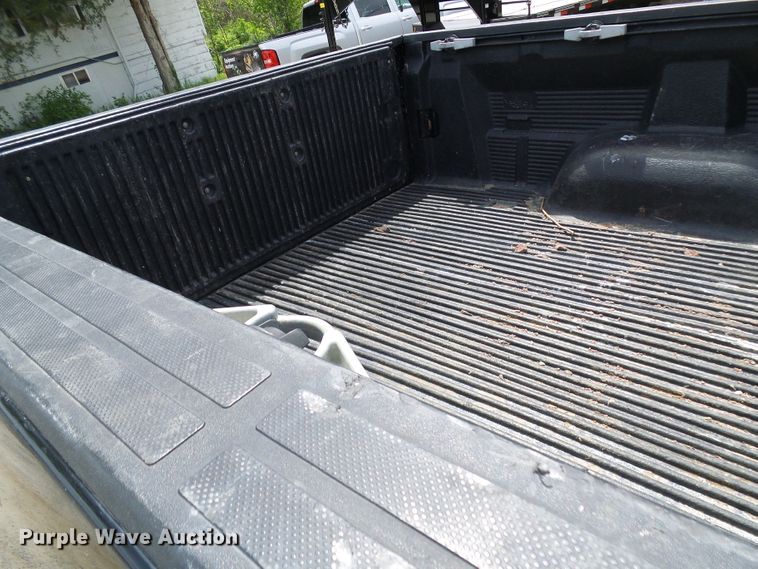 image for item DG5664 2010 Toyota Tundra  Double Cab pickup truck