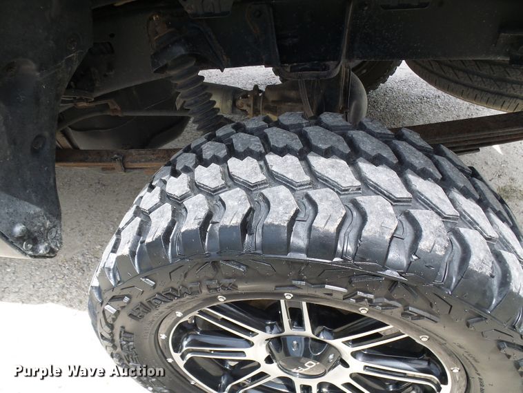 image for item DG5664 2010 Toyota Tundra  Double Cab pickup truck