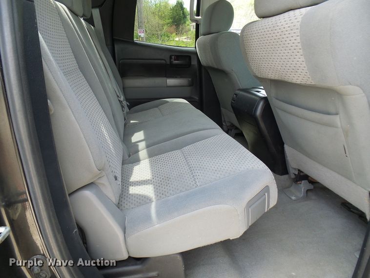 image for item DG5664 2010 Toyota Tundra  Double Cab pickup truck