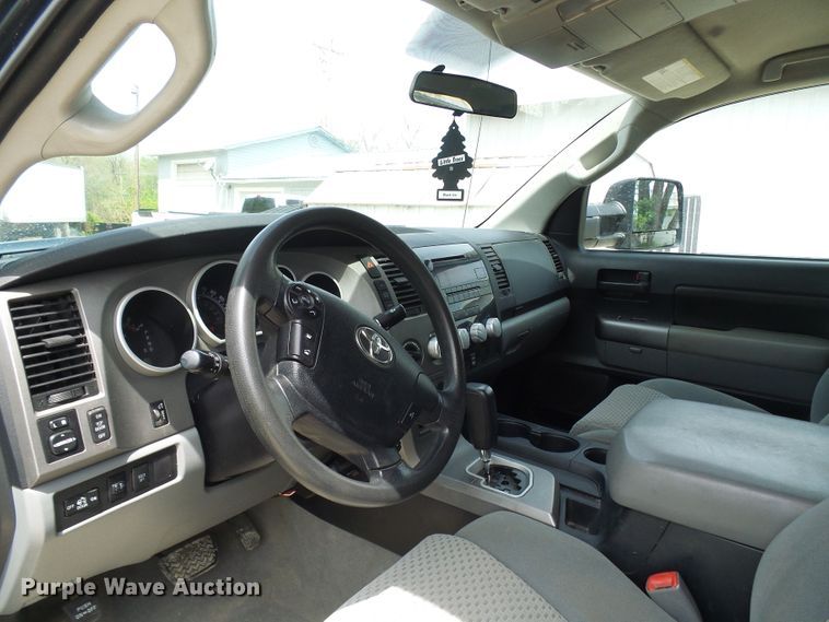 image for item DG5664 2010 Toyota Tundra  Double Cab pickup truck