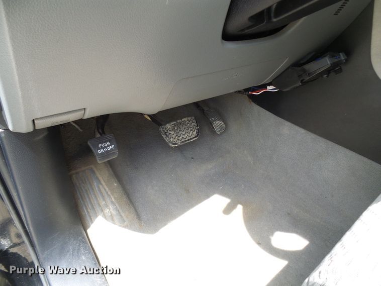 image for item DG5664 2010 Toyota Tundra  Double Cab pickup truck