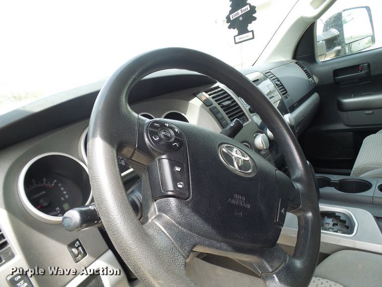 image for item DG5664 2010 Toyota Tundra  Double Cab pickup truck