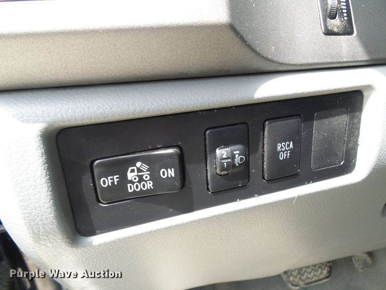 image for item DG5664 2010 Toyota Tundra  Double Cab pickup truck