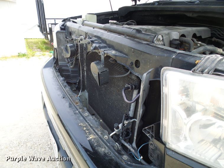 image for item DG5664 2010 Toyota Tundra  Double Cab pickup truck