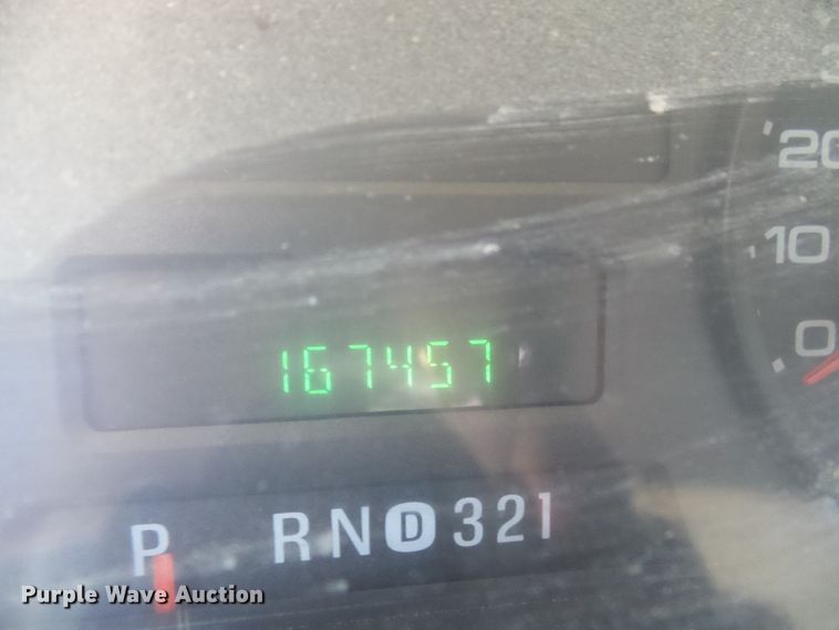 image for item DG5668 2006 Ford F550 Super Duty flatbed truck