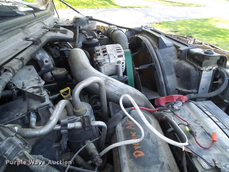 image for item DG5668 2006 Ford F550 Super Duty flatbed truck