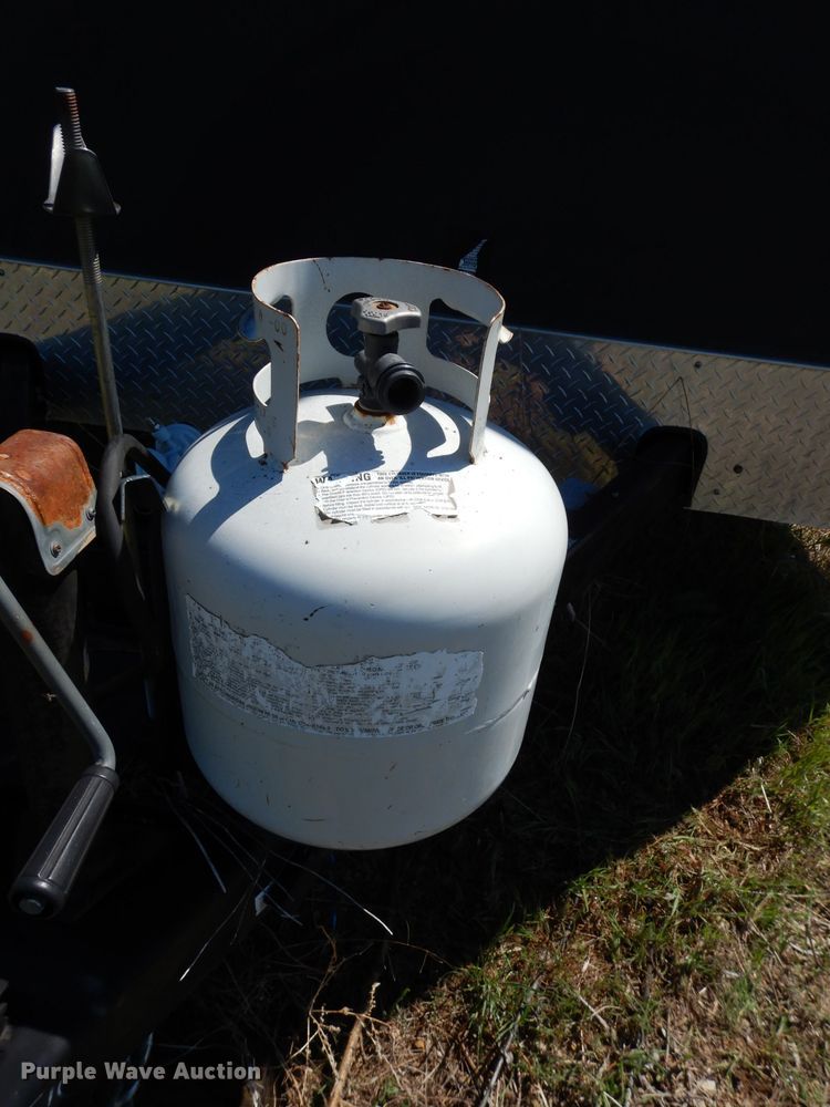 image for item DG6363 2006 Forest River enclosed cargo trailer