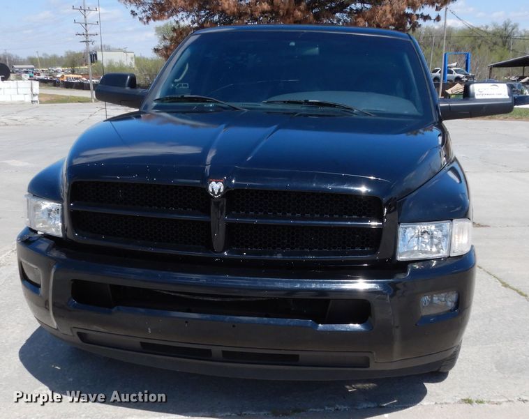 image for item DG6434 2001 Dodge Ram 2500 Laramie SLT  Quad Cab pickup truck