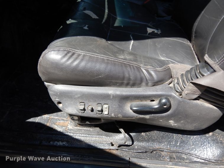 image for item DG6434 2001 Dodge Ram 2500 Laramie SLT  Quad Cab pickup truck