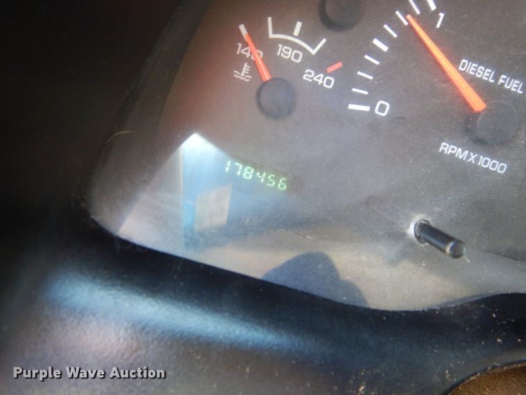 image for item DG6434 2001 Dodge Ram 2500 Laramie SLT  Quad Cab pickup truck