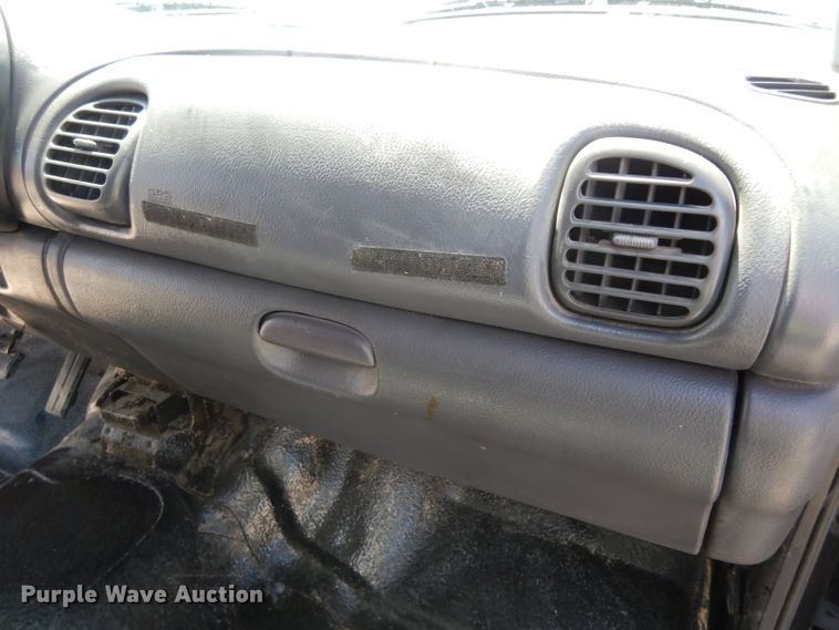 image for item DG6434 2001 Dodge Ram 2500 Laramie SLT  Quad Cab pickup truck