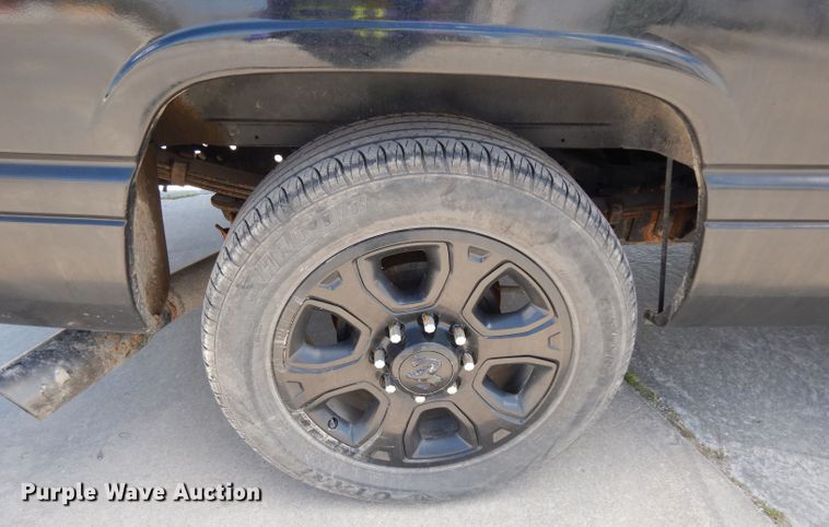 image for item DG6434 2001 Dodge Ram 2500 Laramie SLT  Quad Cab pickup truck