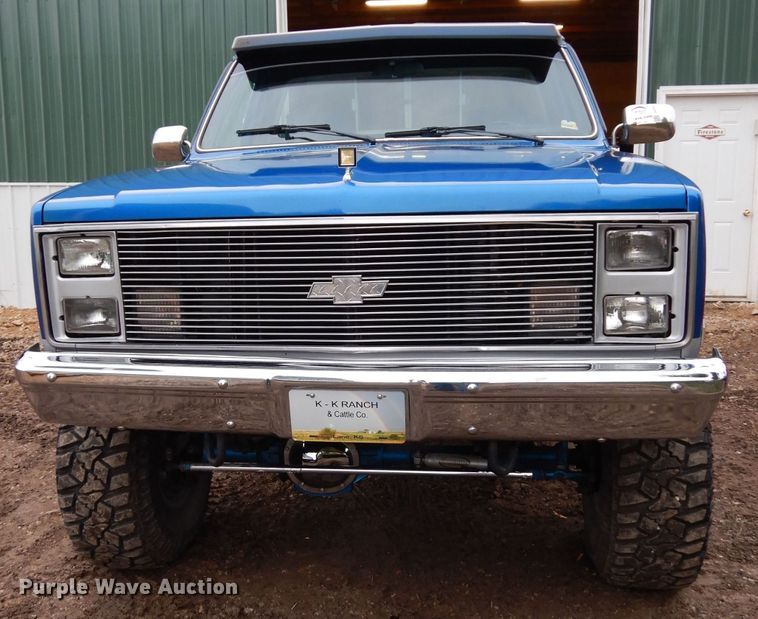 image for item DG6442 1985 Chevrolet K10  pickup truck