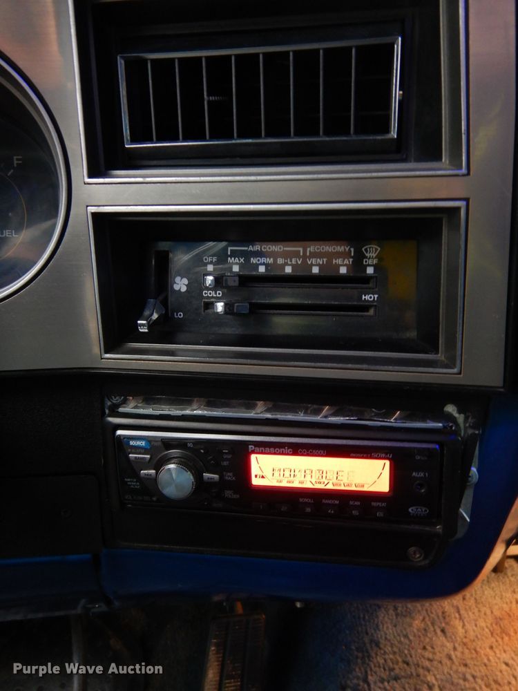 image for item DG6442 1985 Chevrolet K10  pickup truck