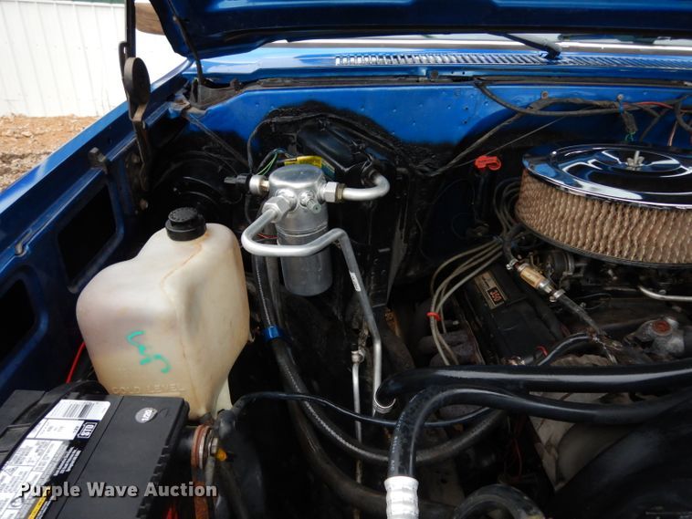 image for item DG6442 1985 Chevrolet K10  pickup truck