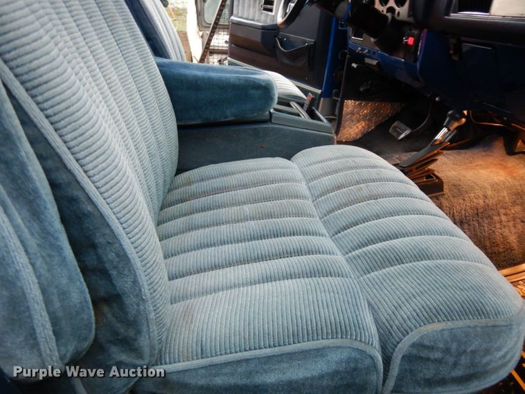 image for item DG6442 1985 Chevrolet K10  pickup truck