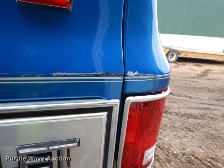 image for item DG6442 1985 Chevrolet K10  pickup truck