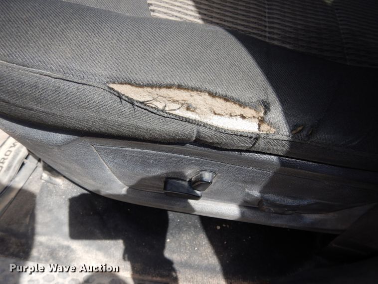 image for item DG6476 2011 Dodge Ram 2500  Crew Cab pickup truck