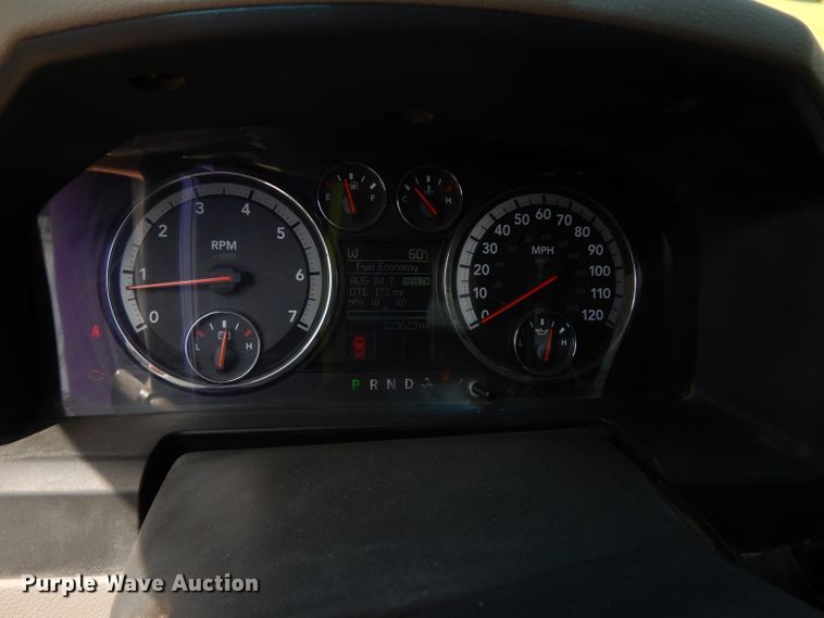 image for item DG6476 2011 Dodge Ram 2500  Crew Cab pickup truck