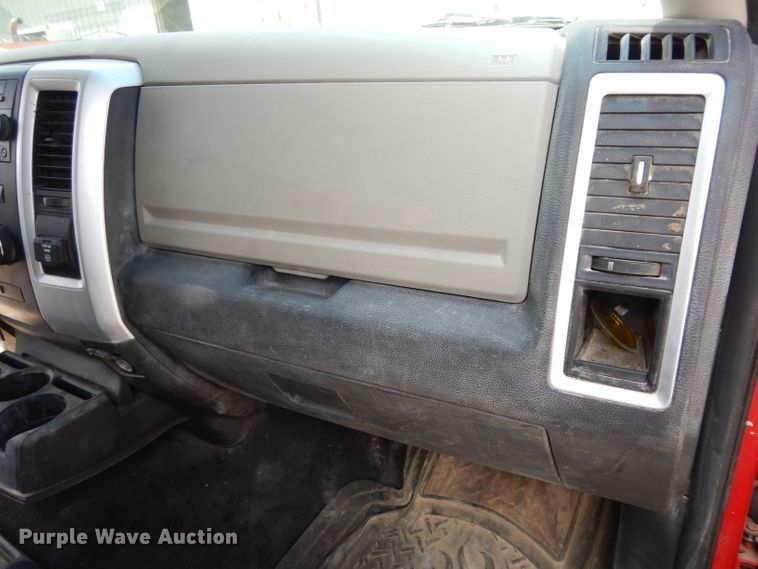 image for item DG6476 2011 Dodge Ram 2500  Crew Cab pickup truck