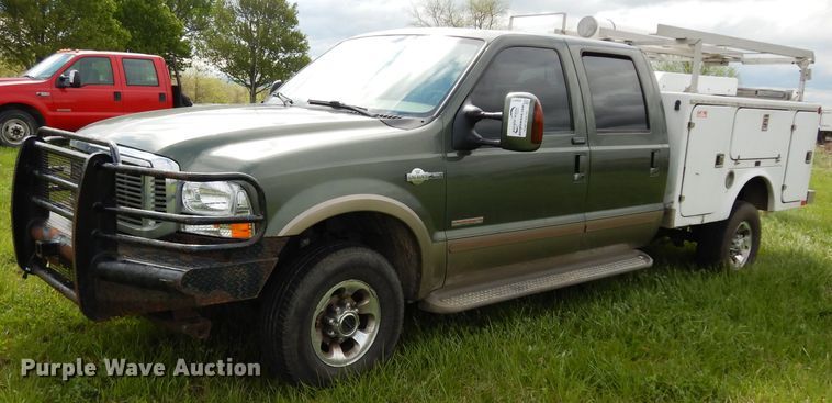 image for item DG6477 2004 Ford F350 Super Duty King Ranch Lariat  Crew Cab utility bed pickup truck