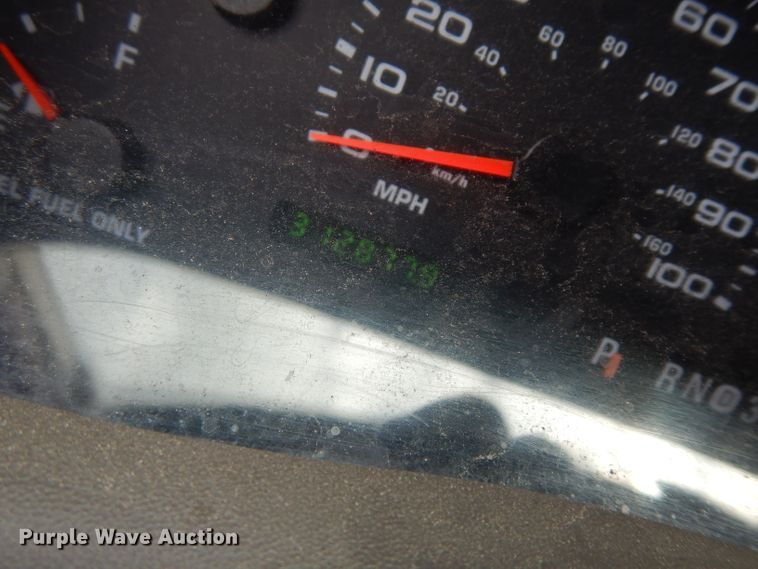 image for item DG6477 2004 Ford F350 Super Duty King Ranch Lariat  Crew Cab utility bed pickup truck