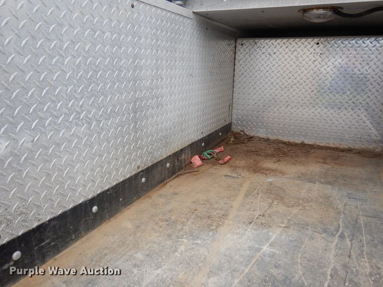 image for item DG6477 2004 Ford F350 Super Duty King Ranch Lariat  Crew Cab utility bed pickup truck