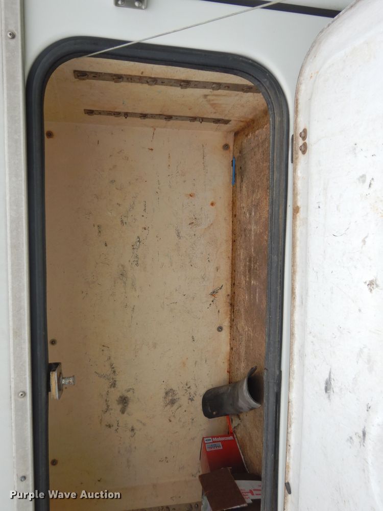 image for item DG6477 2004 Ford F350 Super Duty King Ranch Lariat  Crew Cab utility bed pickup truck