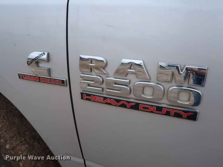 image for item DG7151 2013 Dodge Ram 2500HD  Crew Cab flatbed pickup truck