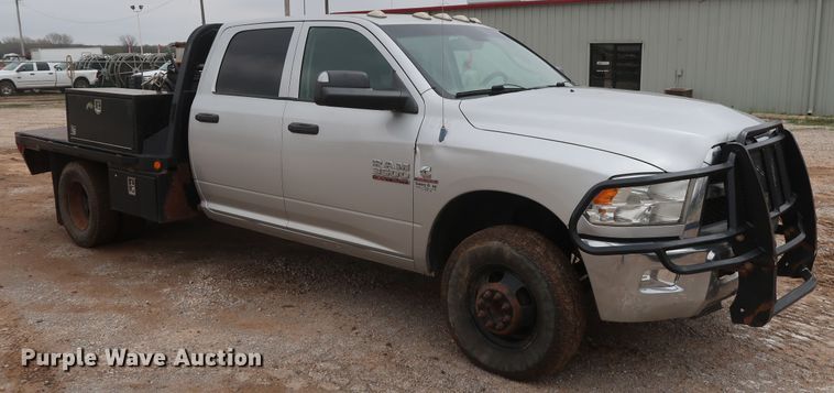 image for item DG7153 2013 Dodge Ram 3500HD  Crew Cab flatbed pickup truck