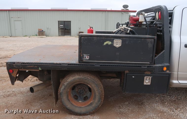 image for item DG7153 2013 Dodge Ram 3500HD  Crew Cab flatbed pickup truck