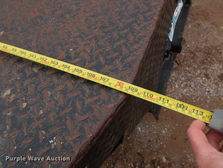 image for item DG7153 2013 Dodge Ram 3500HD  Crew Cab flatbed pickup truck