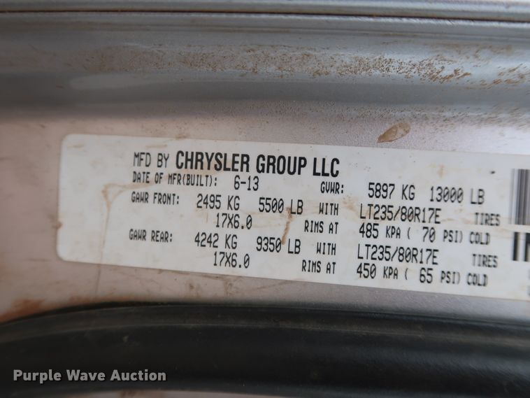 image for item DG7153 2013 Dodge Ram 3500HD  Crew Cab flatbed pickup truck