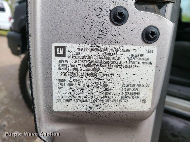 image for item DG7743 2004 Chevrolet Silverado 1500  Ext. Cab pickup truck