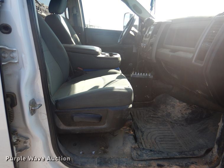 image for item DG8504 2014 Dodge Ram 4500HD Crew Cab utility truck