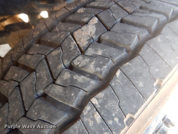 image for item DG8504 2014 Dodge Ram 4500HD Crew Cab utility truck