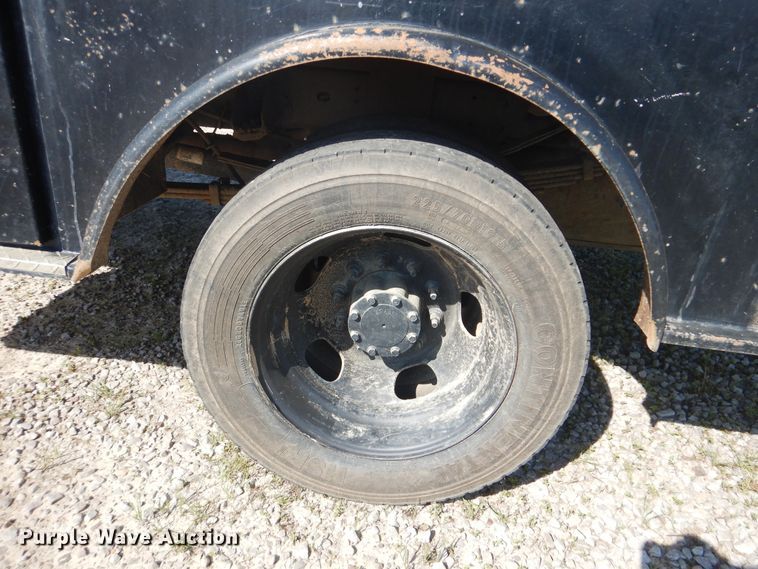 image for item DG8504 2014 Dodge Ram 4500HD Crew Cab utility truck