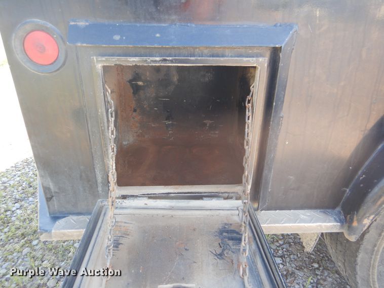 image for item DG8504 2014 Dodge Ram 4500HD Crew Cab utility truck