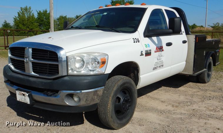 image for item DG8505 2008 Dodge Ram 3500HD  Quad Cab utility bed pickup truck