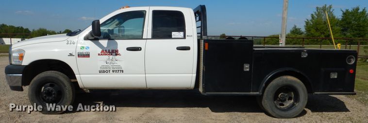 image for item DG8505 2008 Dodge Ram 3500HD  Quad Cab utility bed pickup truck